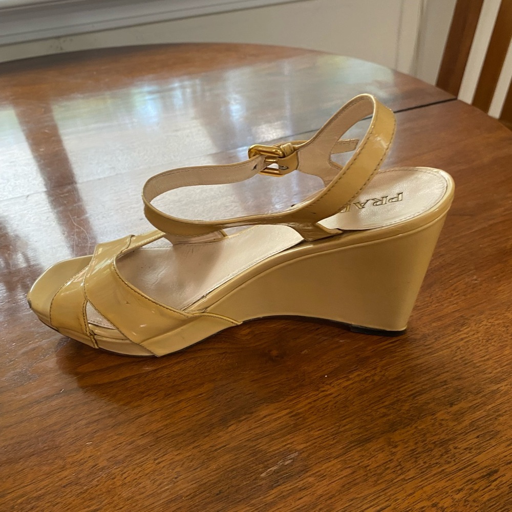 PRADA Patent Leather Wedge Sandals EU 42/US 10 - Picture 4 of 9